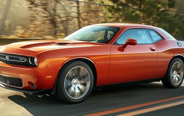 Dodge Challenger 0-100: время разгона, технические характеристики и основные достоинства