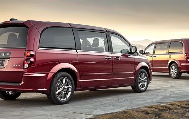 Автомобили Dodge Caravan: особенности моделей SE, SXT и XLT