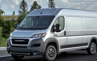 Dodge ram promaster: особенности, аренда и покупка в России