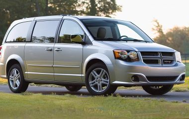 Dodge Grand Caravan 2001: особенности модели, технические характеристики, советы по эксплуатации