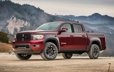 Dodge Dakota: замена обивки потолка и полезные советы