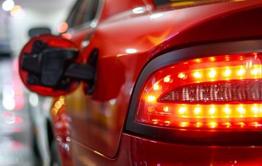 Dodge Avenger: проверка предупреждения о крышке бензобака, сброс предупреждающего света о крышке бензобака