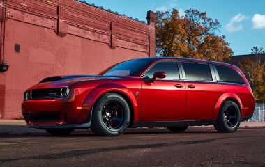 Dodge Caravan Hellcat, Dodge Demon minivan: супермощные варианты для семейного использования