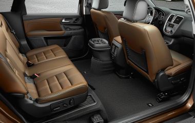 Dodge Journey: подробнее об интерьере и особенностях модели